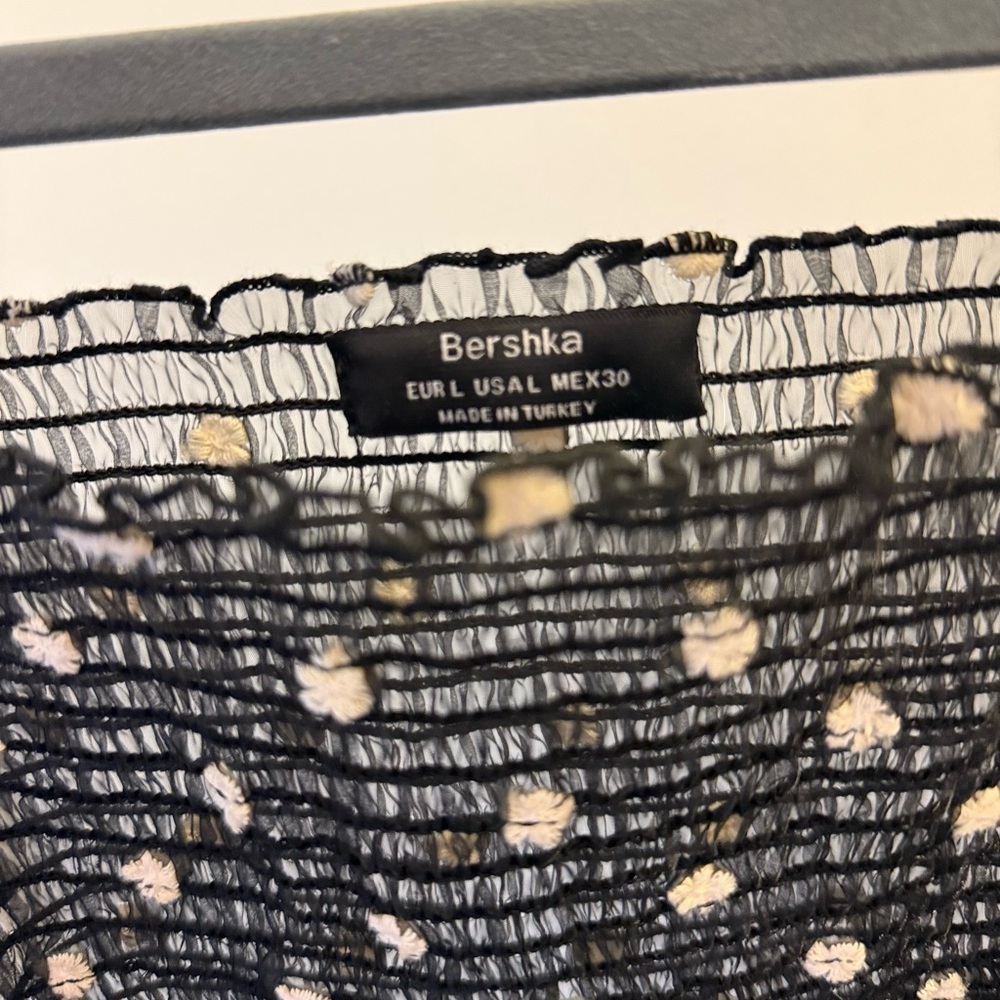 Bershka black off shoulder crop top with flare - Picture 6 of 7